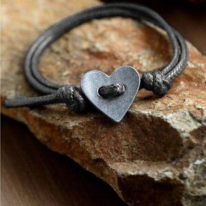 NEW Heart Charm Black Bracelet